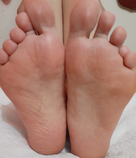 @tatiana-feet