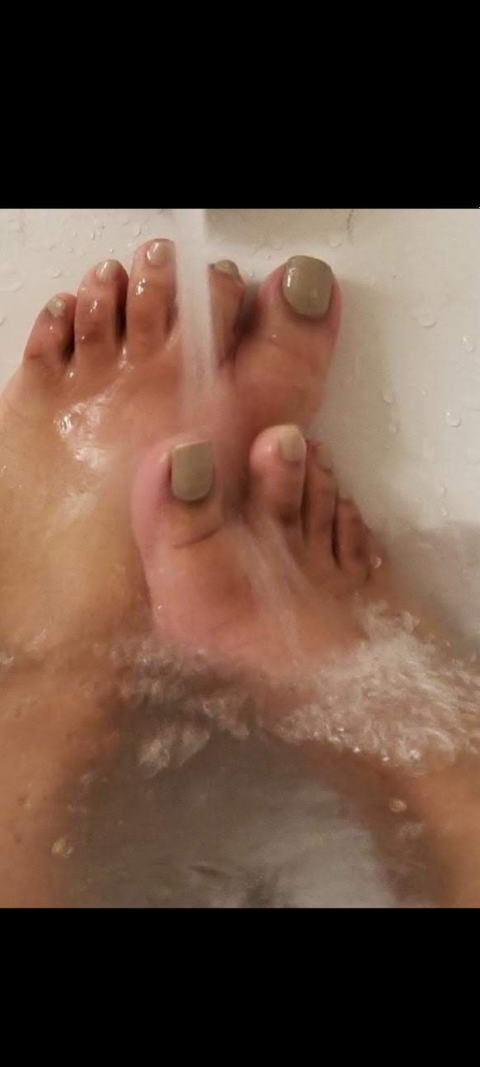 feetgal22 nude