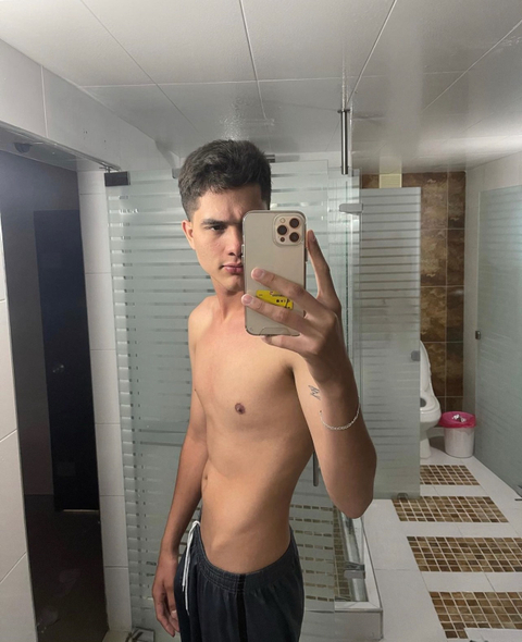 brandonalejandro2601 nude