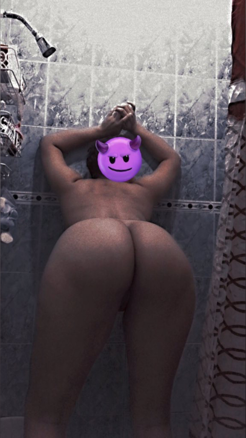 kuronekoyouwife nude