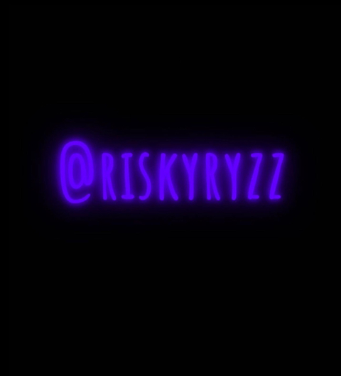 riskyryzz nude