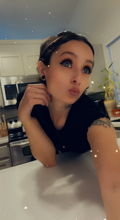 Mari Baddie - maribeautiful OnlyFans