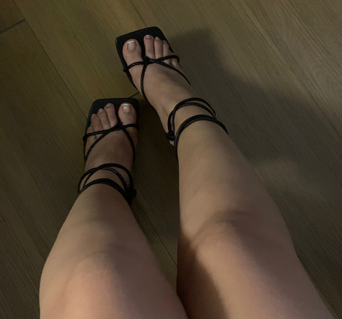 @feetcutetj