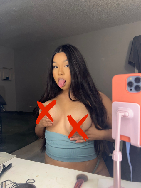 sugabbyfinsta nude