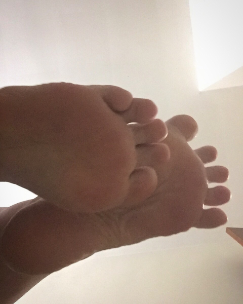 chubbyfeets1990 nude