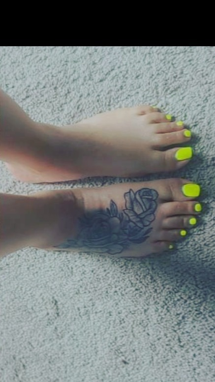 pretty_feet0708 nude