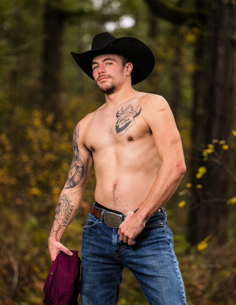 @cowboydeluxe