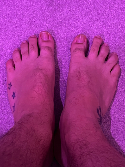 @richieboysgayfeet