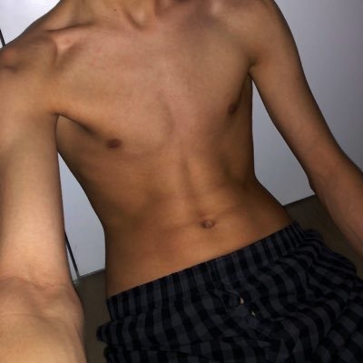 @brtishtwink