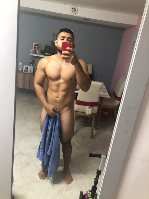 u908harrycosta nude