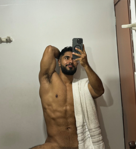 @santiago_huntt