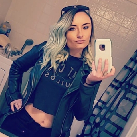 Petite Blonde Wife - petite_blonde_wife OnlyFans