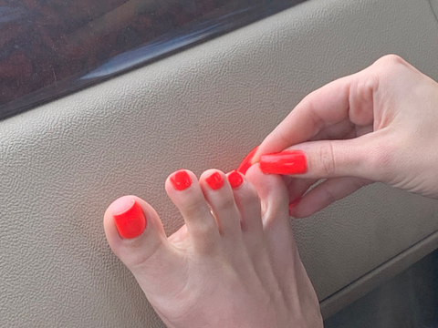 fleekfeetfetish nude