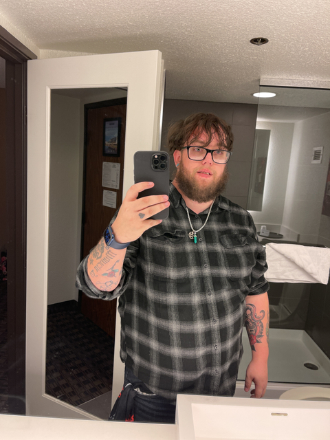 Looming Shadow - looming_shadow OnlyFans