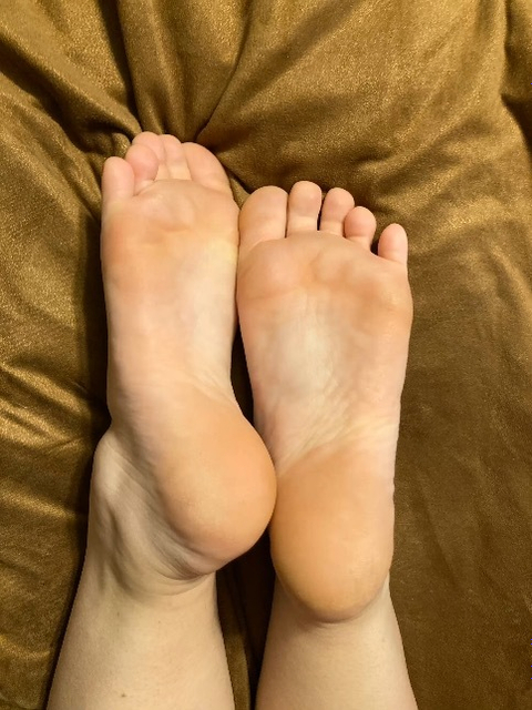 @footfiends18