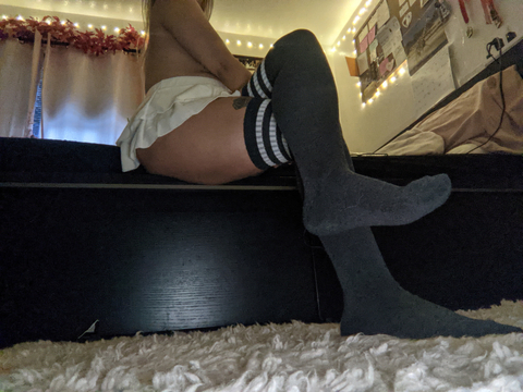 thigh_high_socks nude