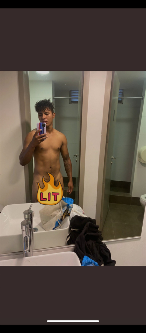 juliopesantes97ec nude