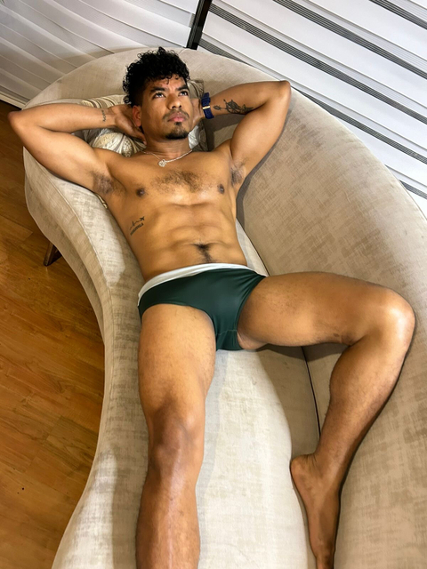 maykol22 nude