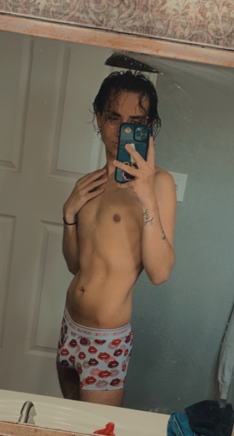 adventurousbrai nude