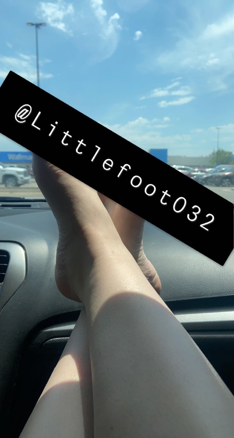 littlefoot032 nude