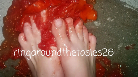 ringaroundthetoesies26 nude