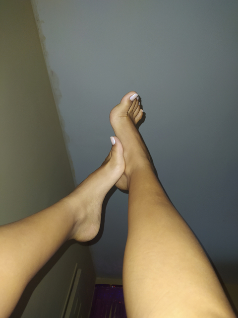 @feetsaleja