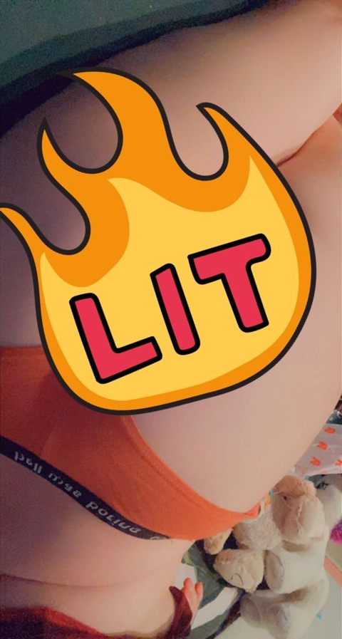 @thickassgamergirl