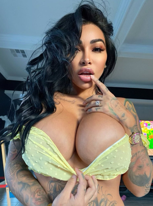Exclusive Update: <strong>Brittanya🍑</strong> Refreshes Her OnlyFans Bio