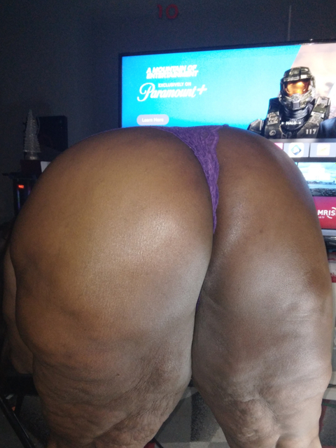 mzallthatass2 nude