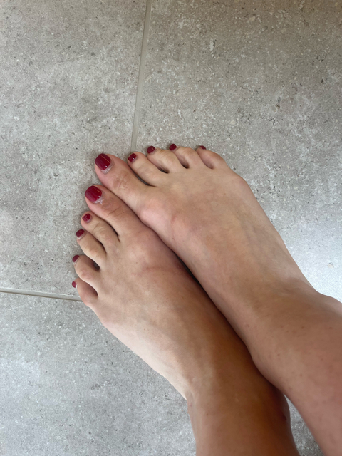 klaudiafeet23 nude