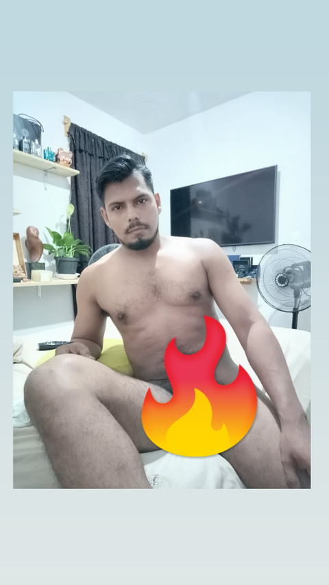 mike.leon92 nude