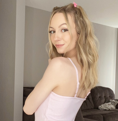 lilly OnlyFans Account - lillygrips