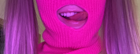 pinkmaskbaddie nude