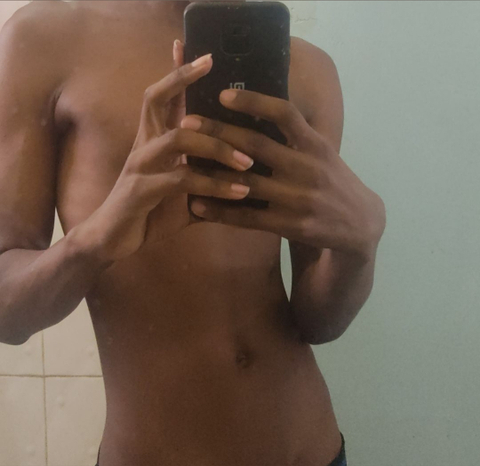 youngnai nude