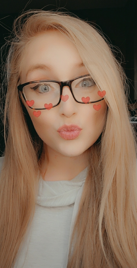 Lis - yourlovelylady OnlyFans