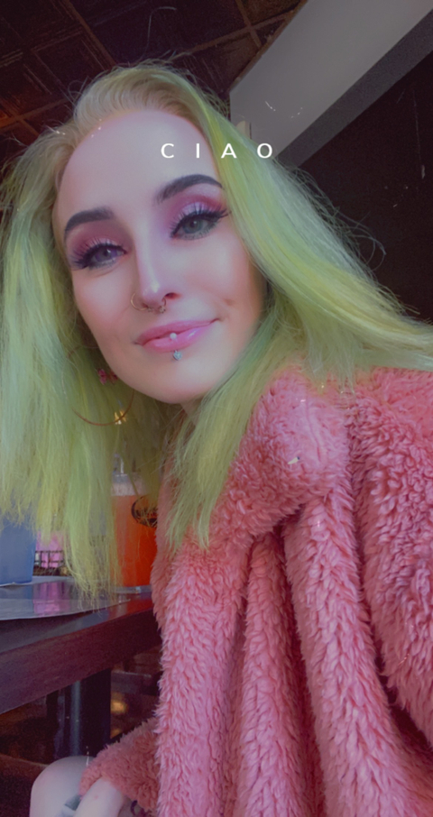 Stephanie - stephieaizawa OnlyFans