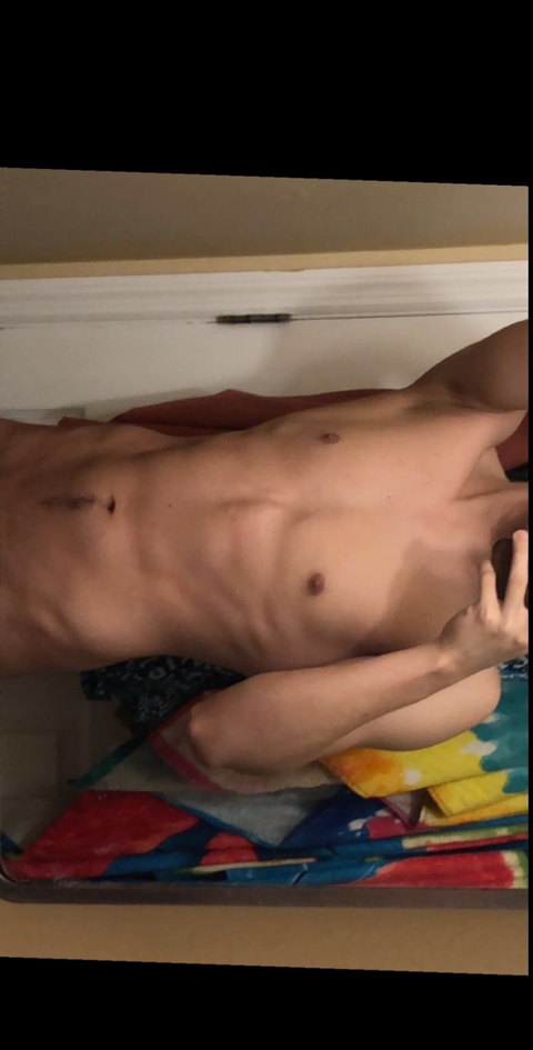 uncut_diego nude