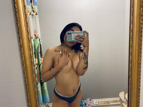 bbynicholeeee nude