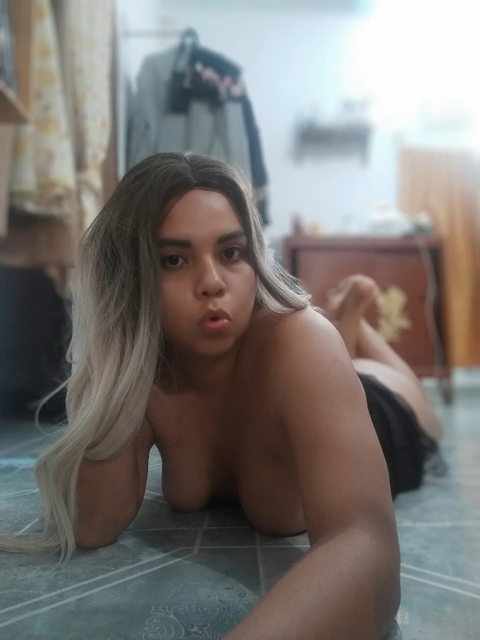 fiqiz92 nude