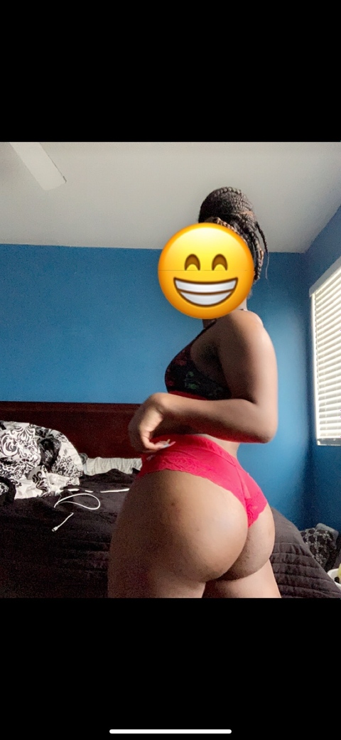 @thiccmamii.frmdablck