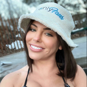 Adriana Chechik Gives Her OnlyFans Bio a Sassy Makeover!