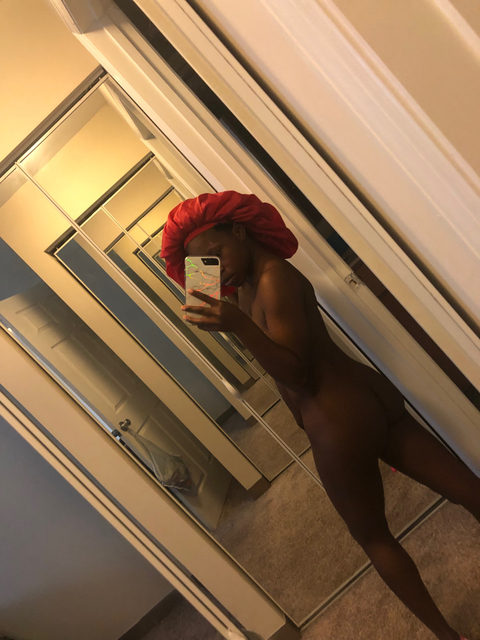 itzzbriebaby nude