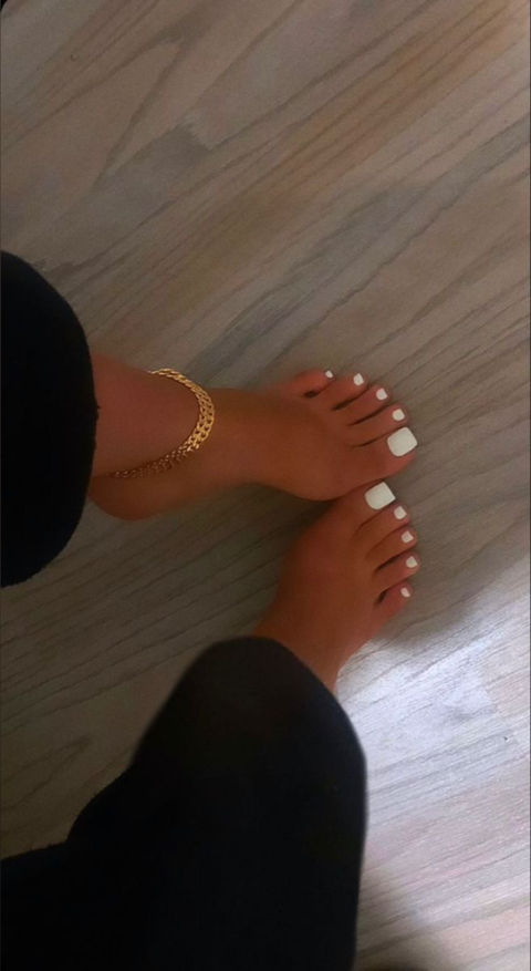 whitetoesforthehoezz nude