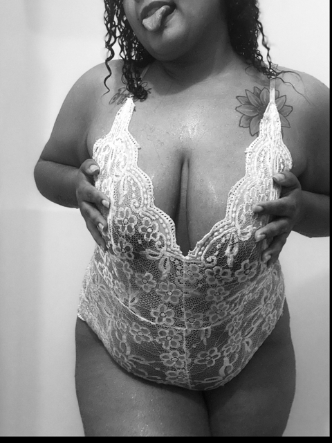 mahoganypeaches nude