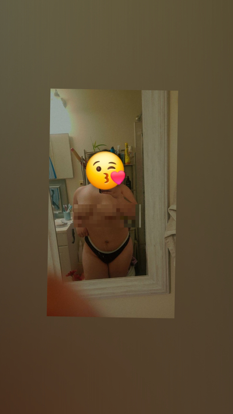 elie_18 nude