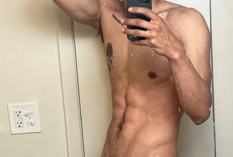 izzyofficiall nude