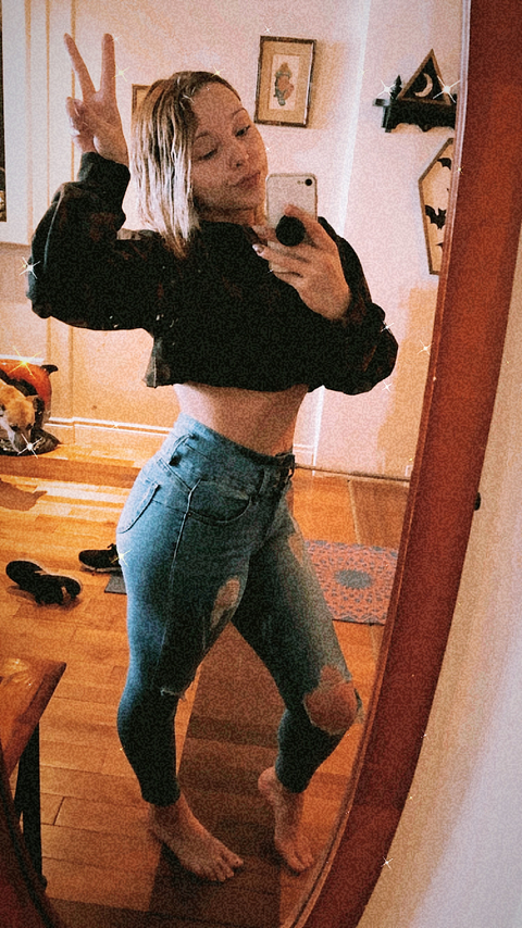 Stoner Bunny 💋 - badstonerbunny OnlyFans