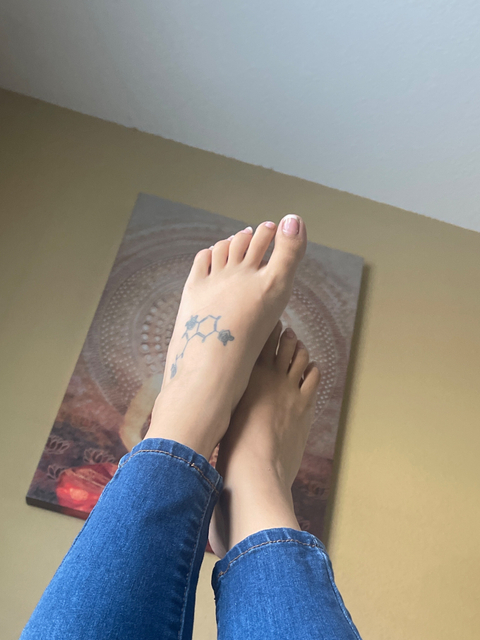 @babygirllsexytoes