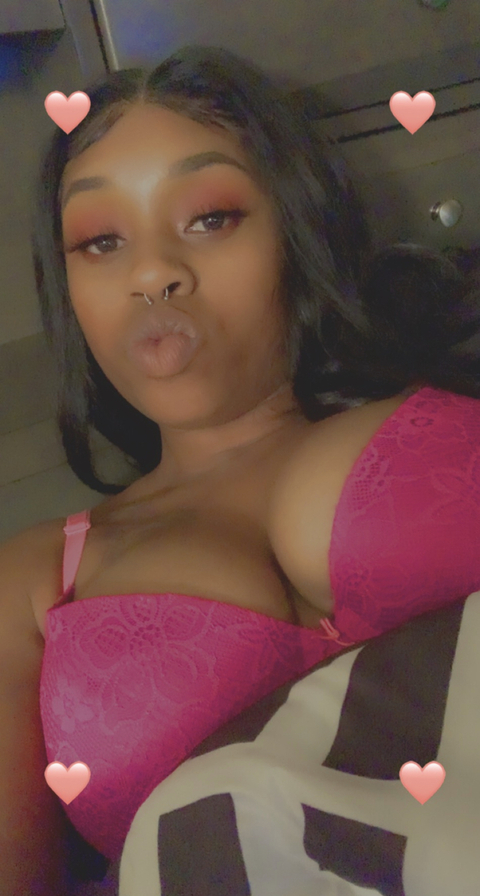 thickksonya210 nude