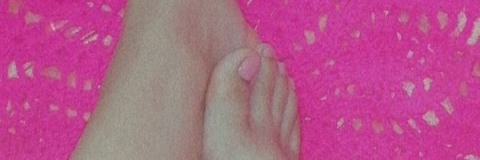 feetluny nude